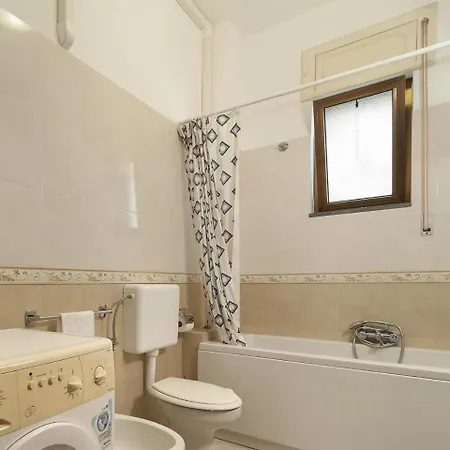 Locazione Turistica Rosmini-s House Apartment